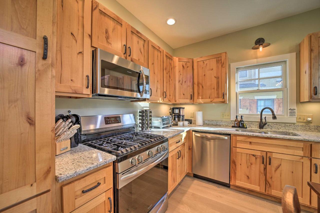 Cullowhee Home With Game Room, Wraparound Decks Zewnętrze zdjęcie