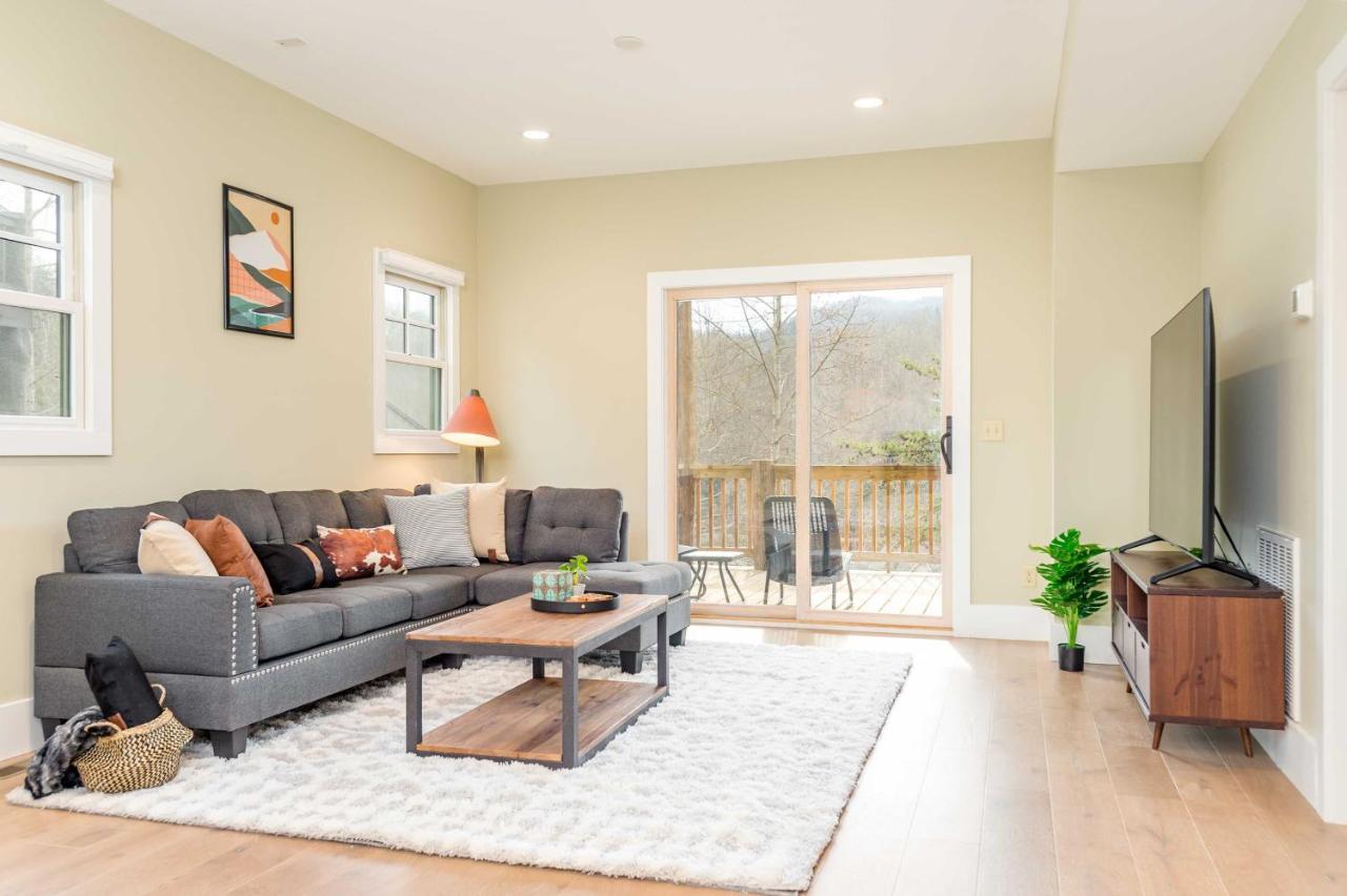 Cullowhee Home With Game Room, Wraparound Decks Zewnętrze zdjęcie