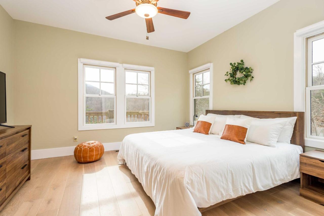 Cullowhee Home With Game Room, Wraparound Decks Zewnętrze zdjęcie